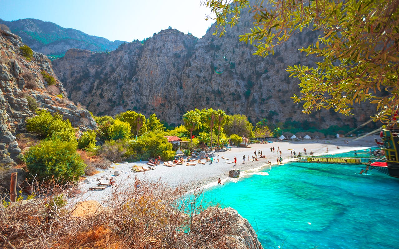 Kelebekler Vadisi: Fethiye’nin Cennet Koyu 🌴🌊🦋